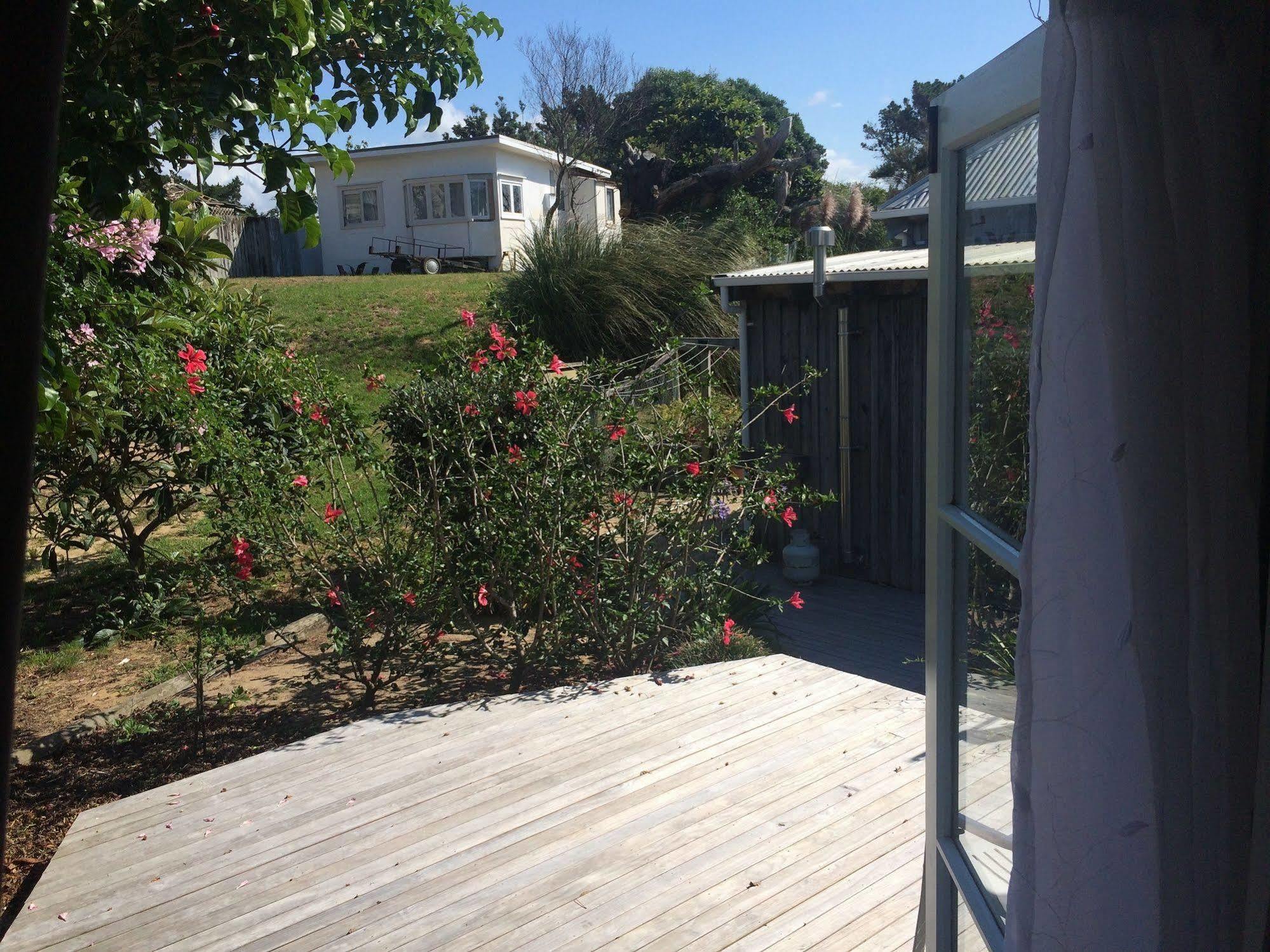 Mangawhai Chalets Exterior foto
