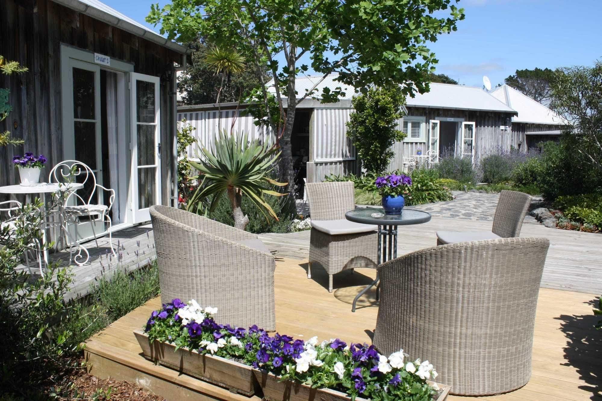 Mangawhai Chalets Exterior foto